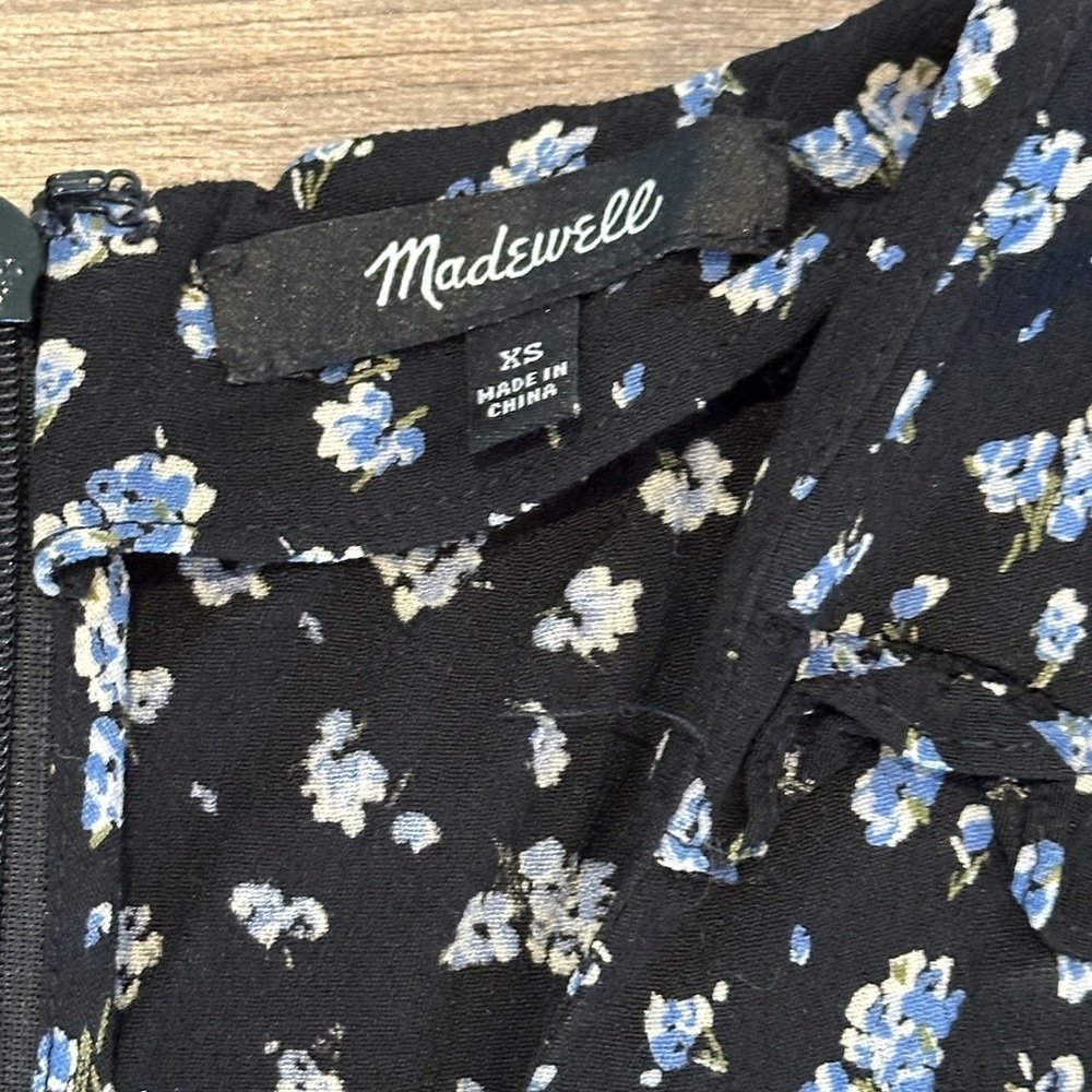Madewell Black Ruffle-Sleeve Tie-Waist Floral Jumpsuit in Baby’s Breath XS - Picture 7 of 11